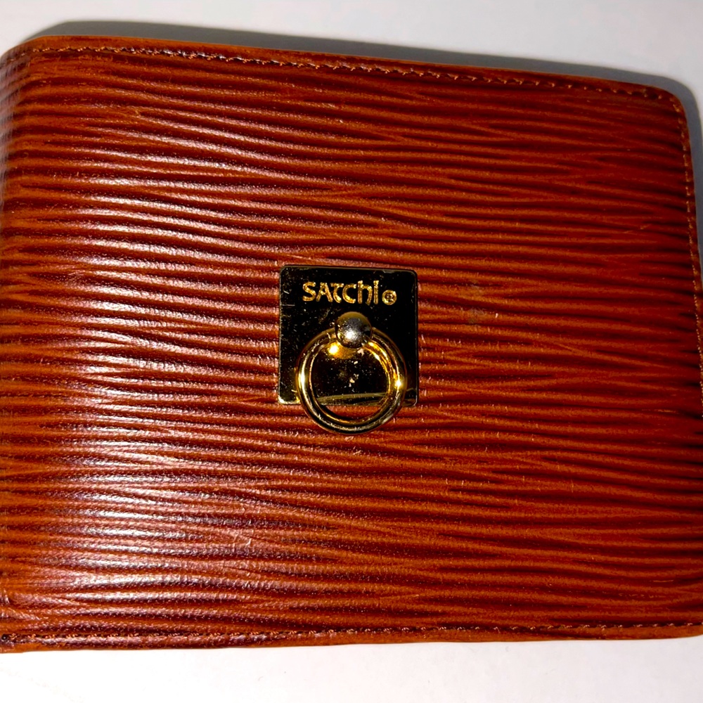 Satchi epi leather wallet